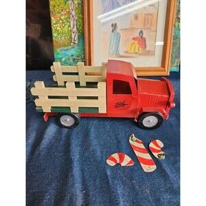 Vintage hallmark  metal truck